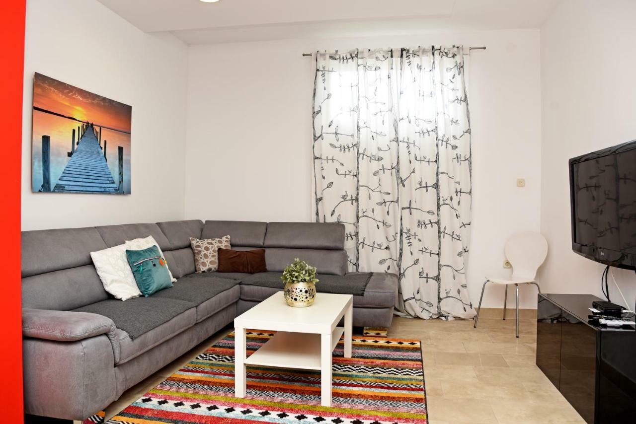 Apartments Armonia Подстрана Экстерьер фото