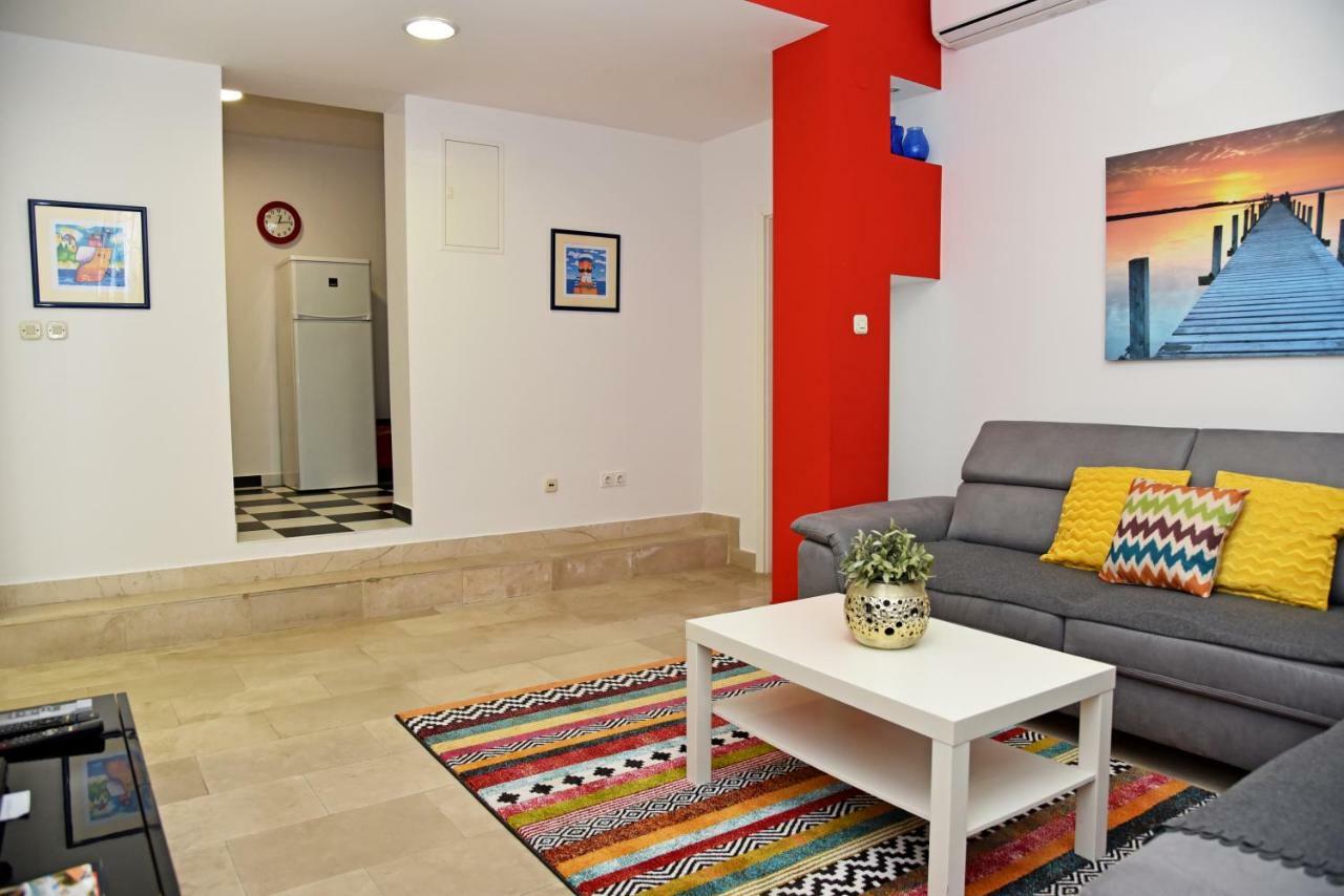 Apartments Armonia Подстрана Экстерьер фото